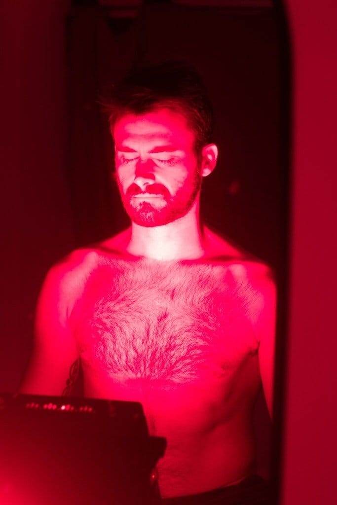 15 Benefits Of Red Light Therapy Use For Home - Does It Actually Work, Is It Worth The Money? 7 Red Light Increases Hair Growth Guides