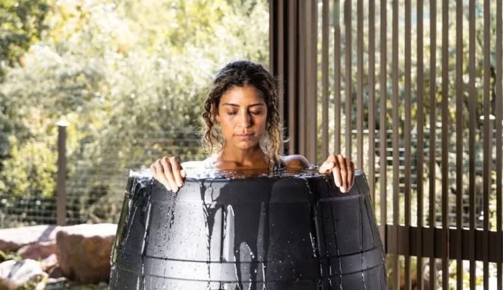 Ice Barrel Review - The Upright Cold Water Therapy Tub For Exercise Recovery At Home 8 ice barrel plunge Ice Baths, Reviews