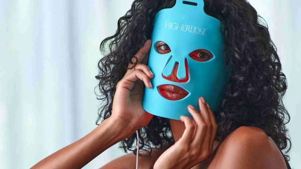 Using Sunlight, Blue Light and Red Light Therapy Devices To Optimise Health 4 higherdose mask Guides