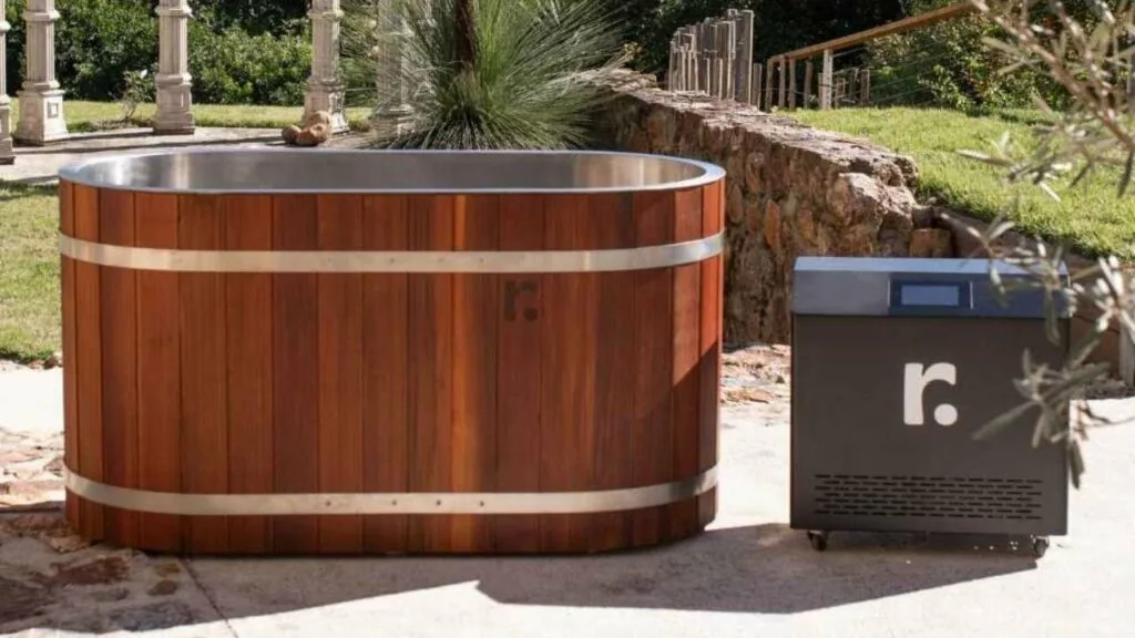 The Roman™ Ice Bath Tub: Recovery Solution for Emperors 1 the roman ice bath tub review 1 Ice Baths, Reviews